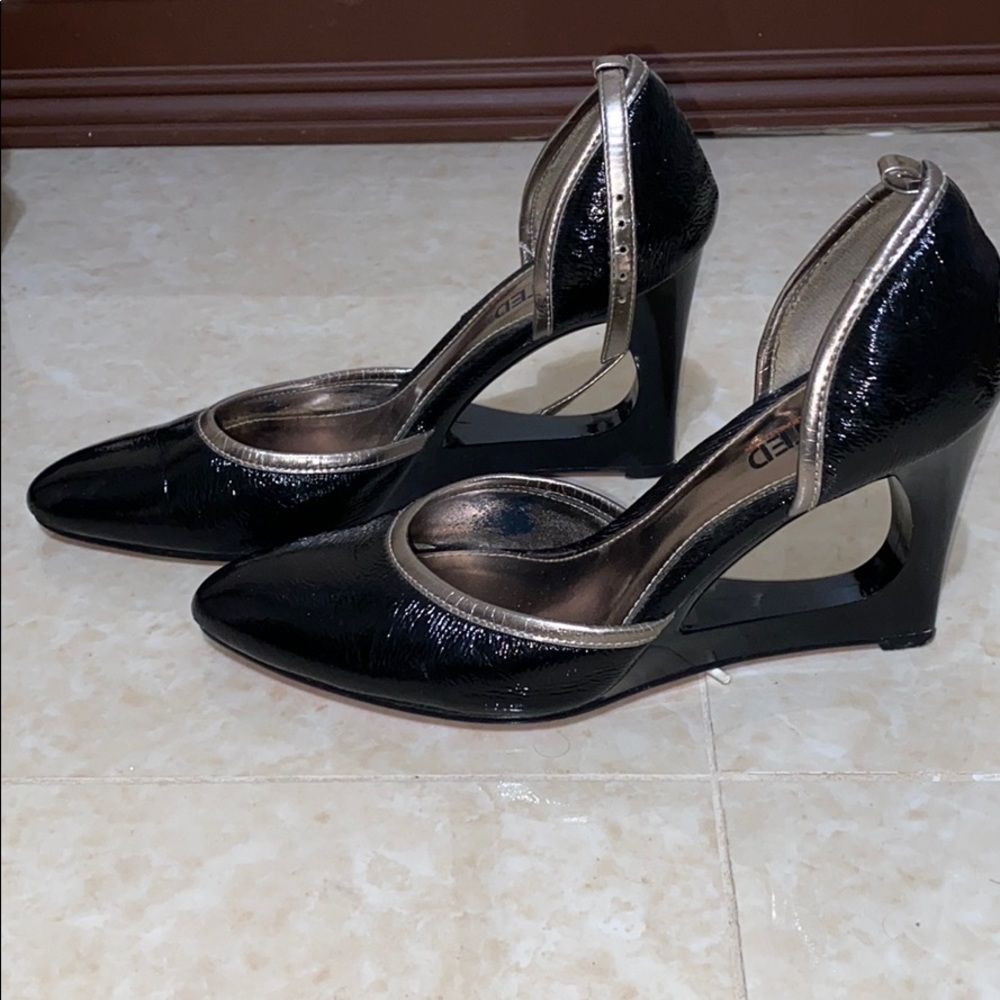 Brand new Heels Kenneth Cole